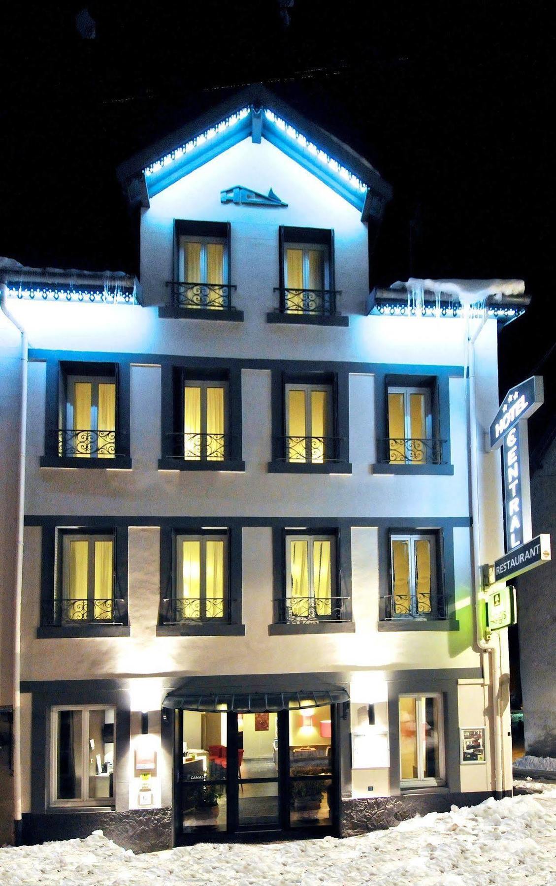 בארג'ס Logis Hotel Le Central מראה חיצוני תמונה